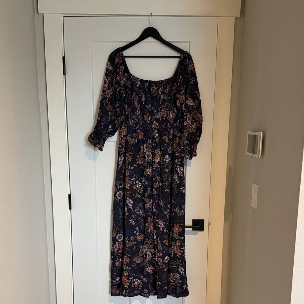 Vici Navy Floral Long Sleeve Dress